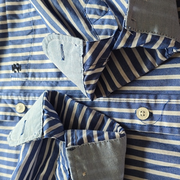 Izod Youth Blue and White Striped Button Down Shirt - Size 10/12 - Picture 5 of 10